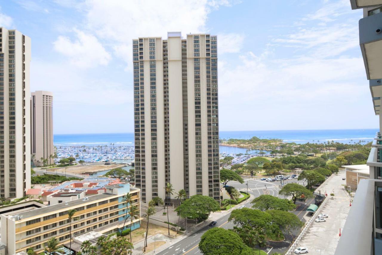 Studio At Ala Moana With Ocean Views Apartamento Honolulu Exterior foto